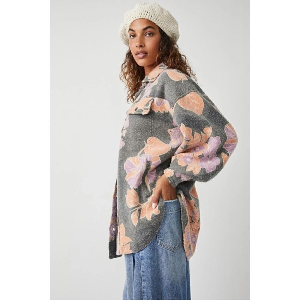 NWT - Printed Ruby Jacket - Picture 2 of 3
